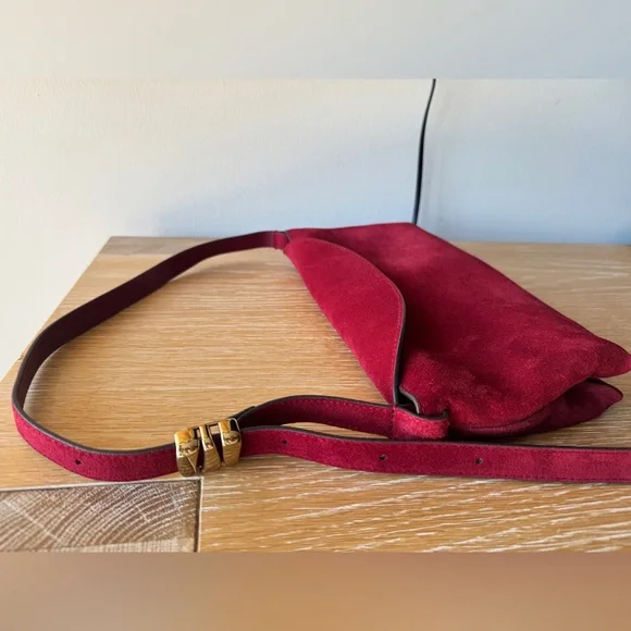 MADEWELL The Date Night Shoulder Bag, Red Suede Gold Hardware Like New with Tags - Picture 4 of 16